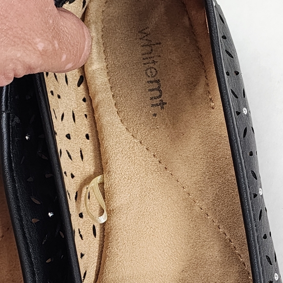 Black Ballet Flats with Bow Detail - Picture 2 of 7